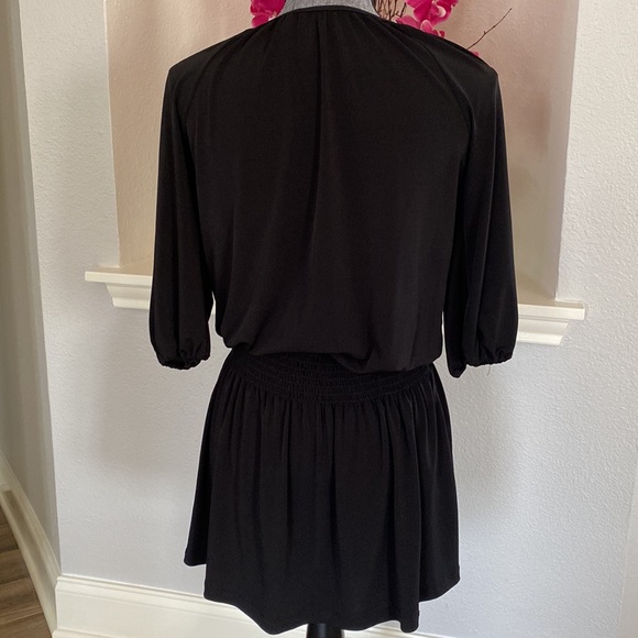 Little Black Dress - Picture 4 of 8